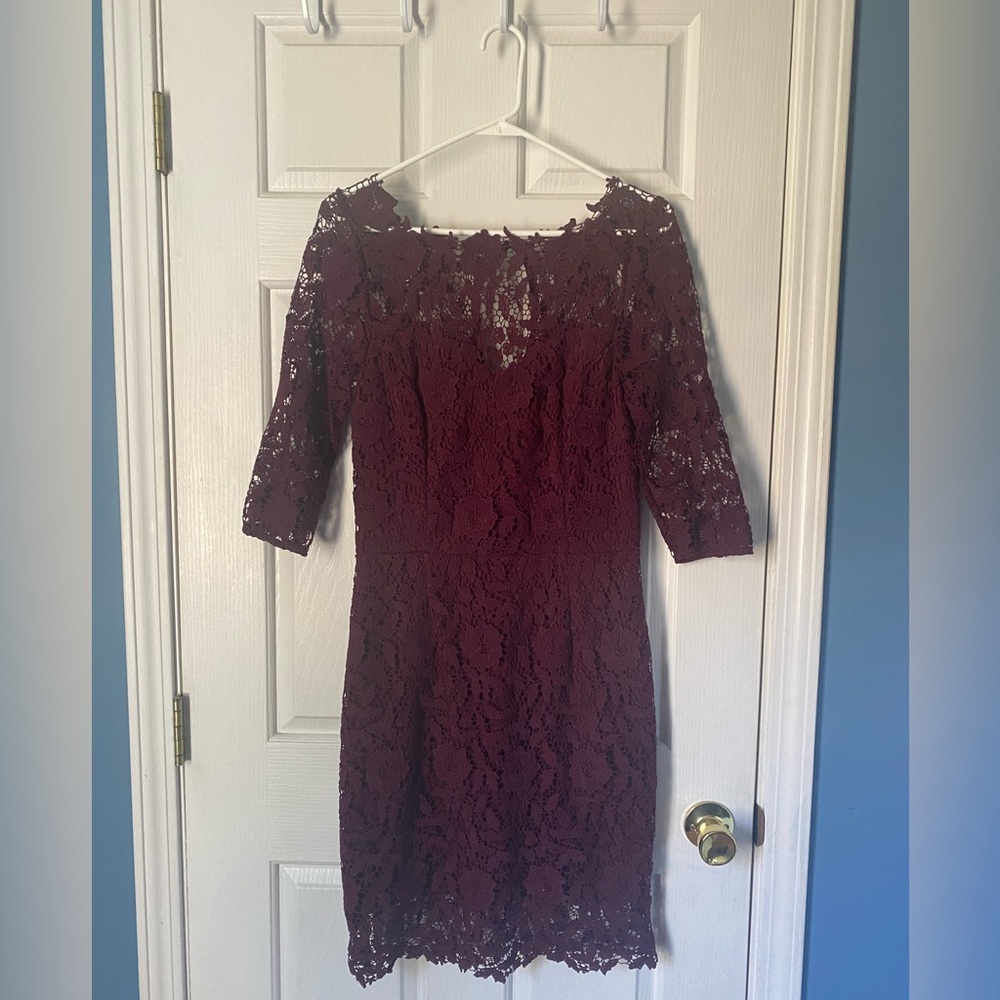 Maroon fitted Sheath Dress